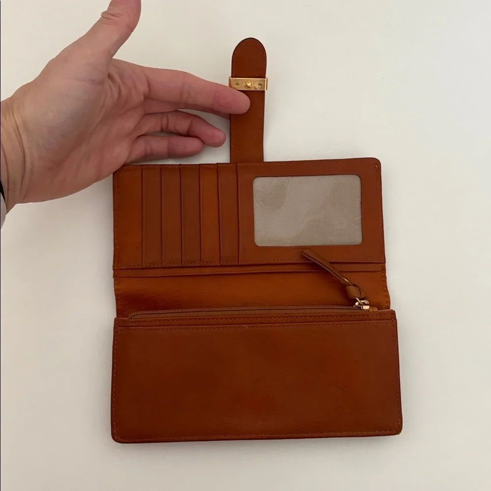 Michael Kors Tan Wallet with‎ Gold Details